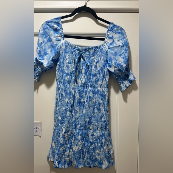 ❌SOLD❌Faithfull The brand EUC size small blue smocked ruched mini dresses revolv - Picture 4 of 5